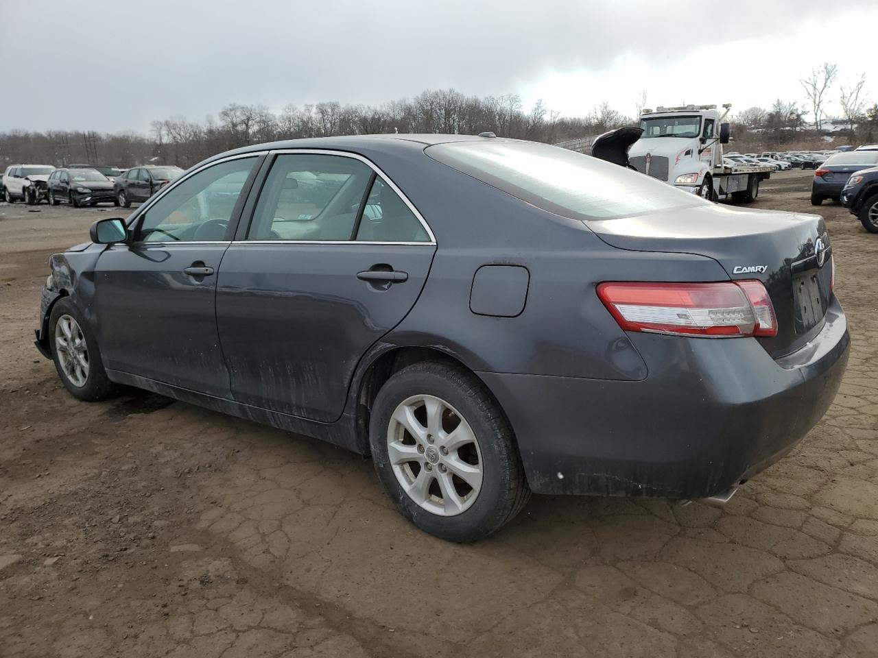2011 Toyota Camry - Image 2