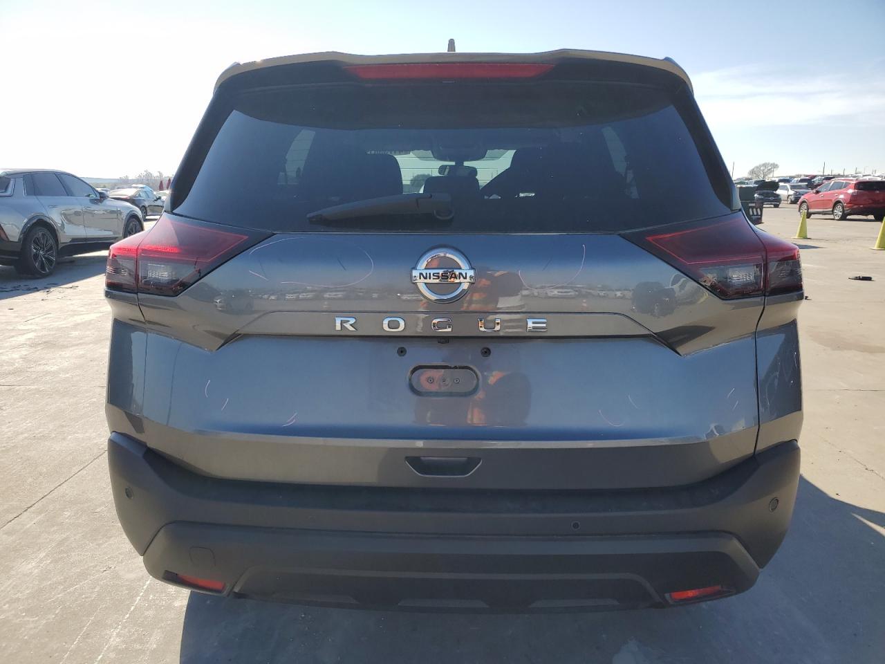 2021 Nissan Rogue - Image 6