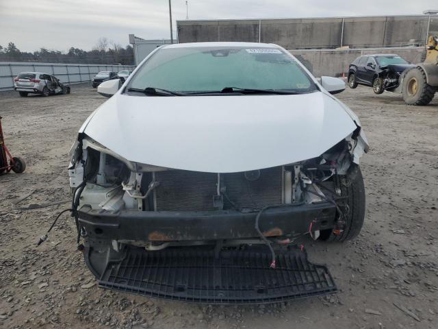 Sedans TOYOTA COROLLA 2017 Biały