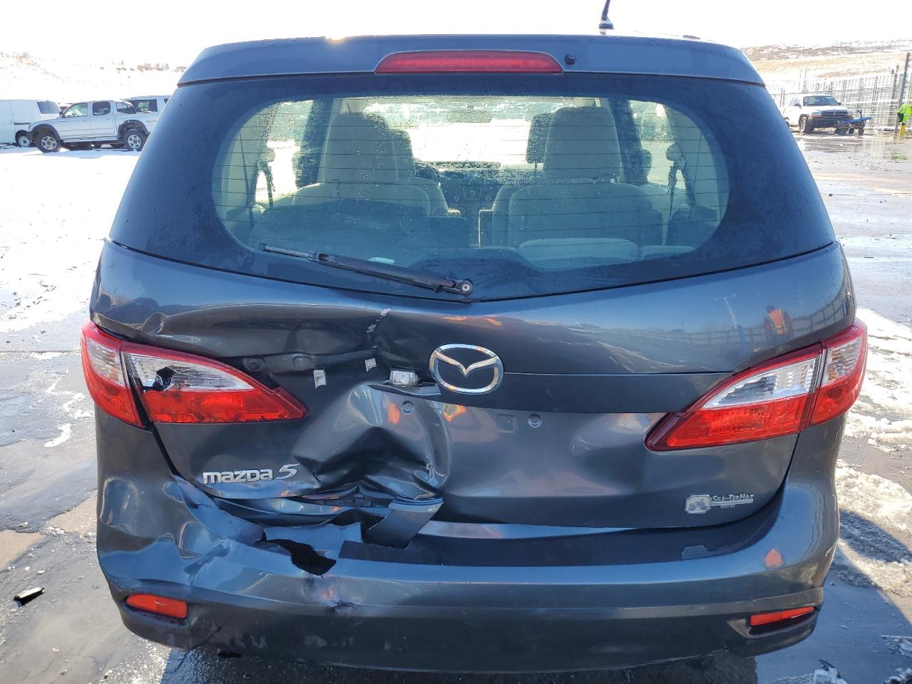 2012 Mazda 5 - Image 6