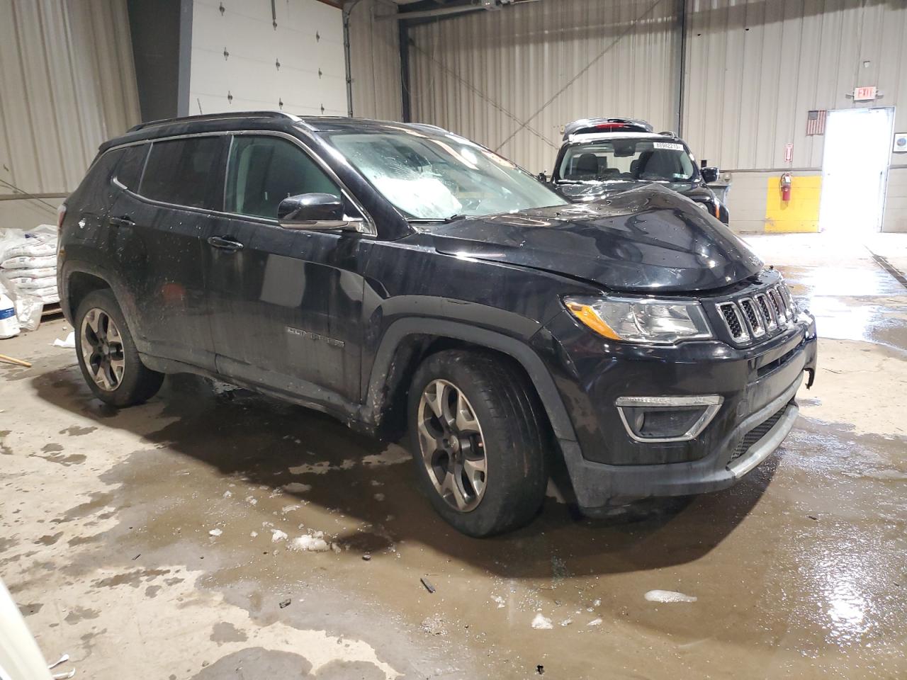 2018 Jeep Compass - Image 4