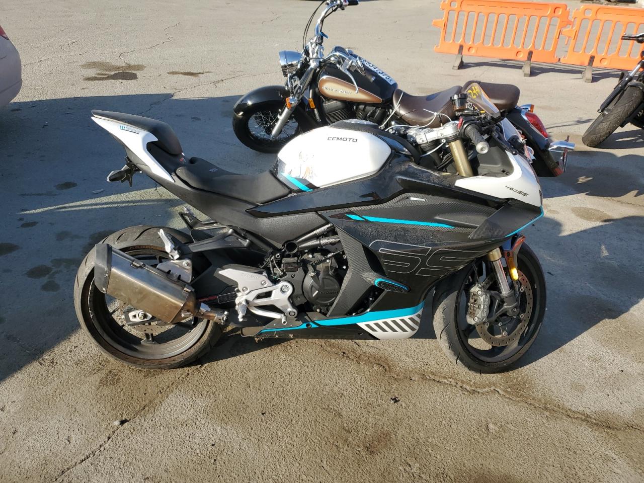 2024 Cf Moto 450Ss zu verkaufen in San Diego, CA - Rear End