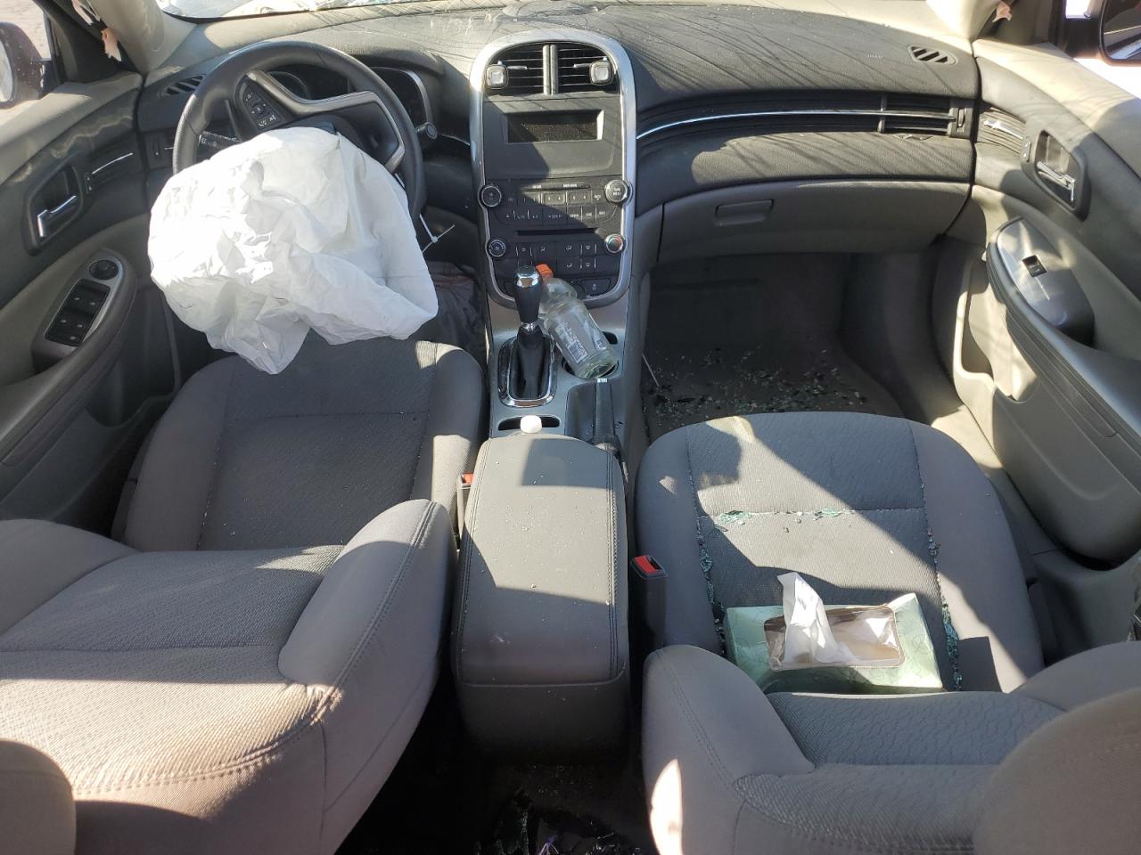 2015 Chevrolet Malibu - Image 8