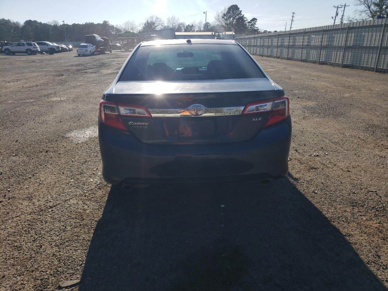 2014 Toyota Camry - Image 6