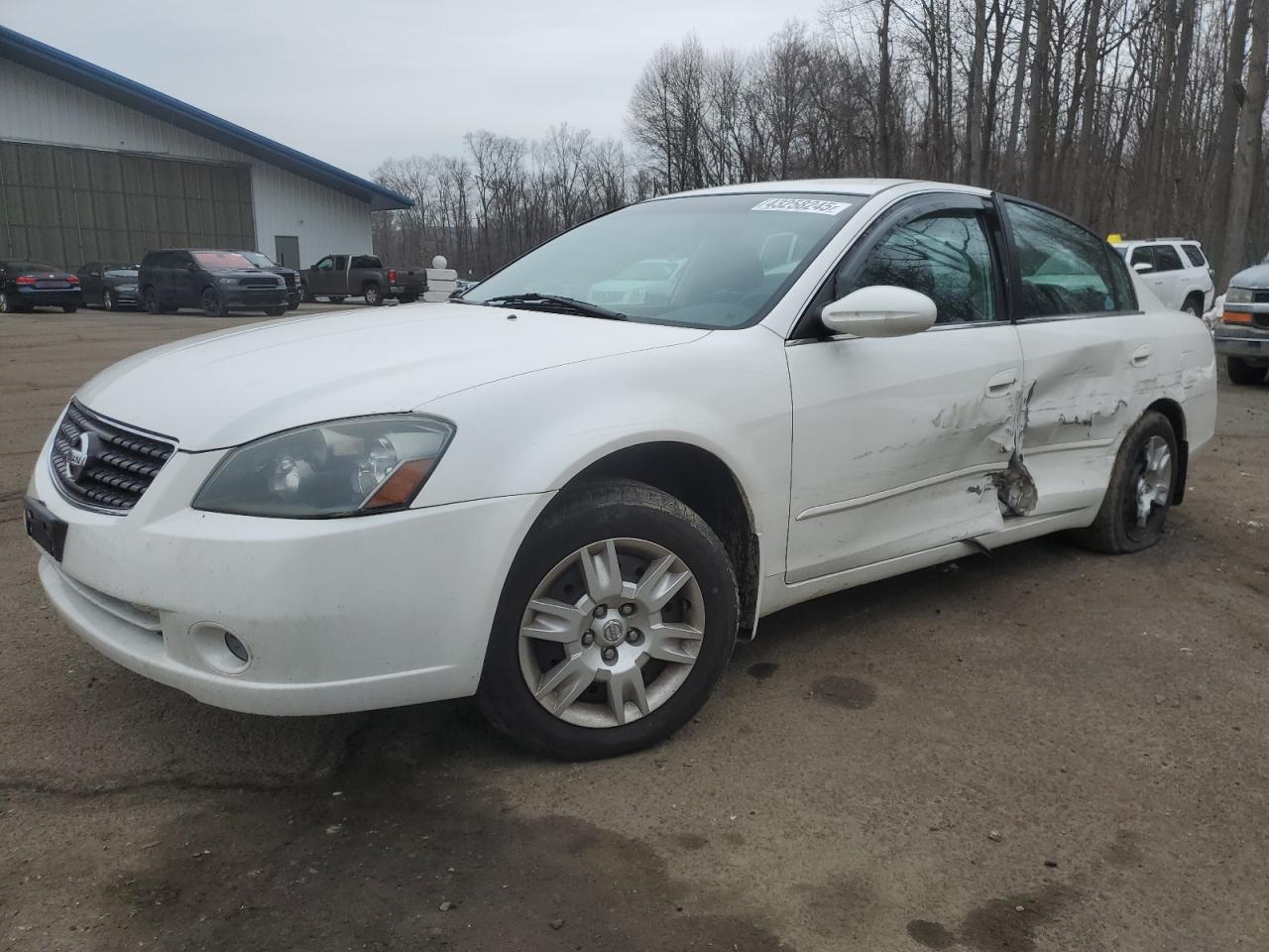 2005 Nissan Altima - Image 1