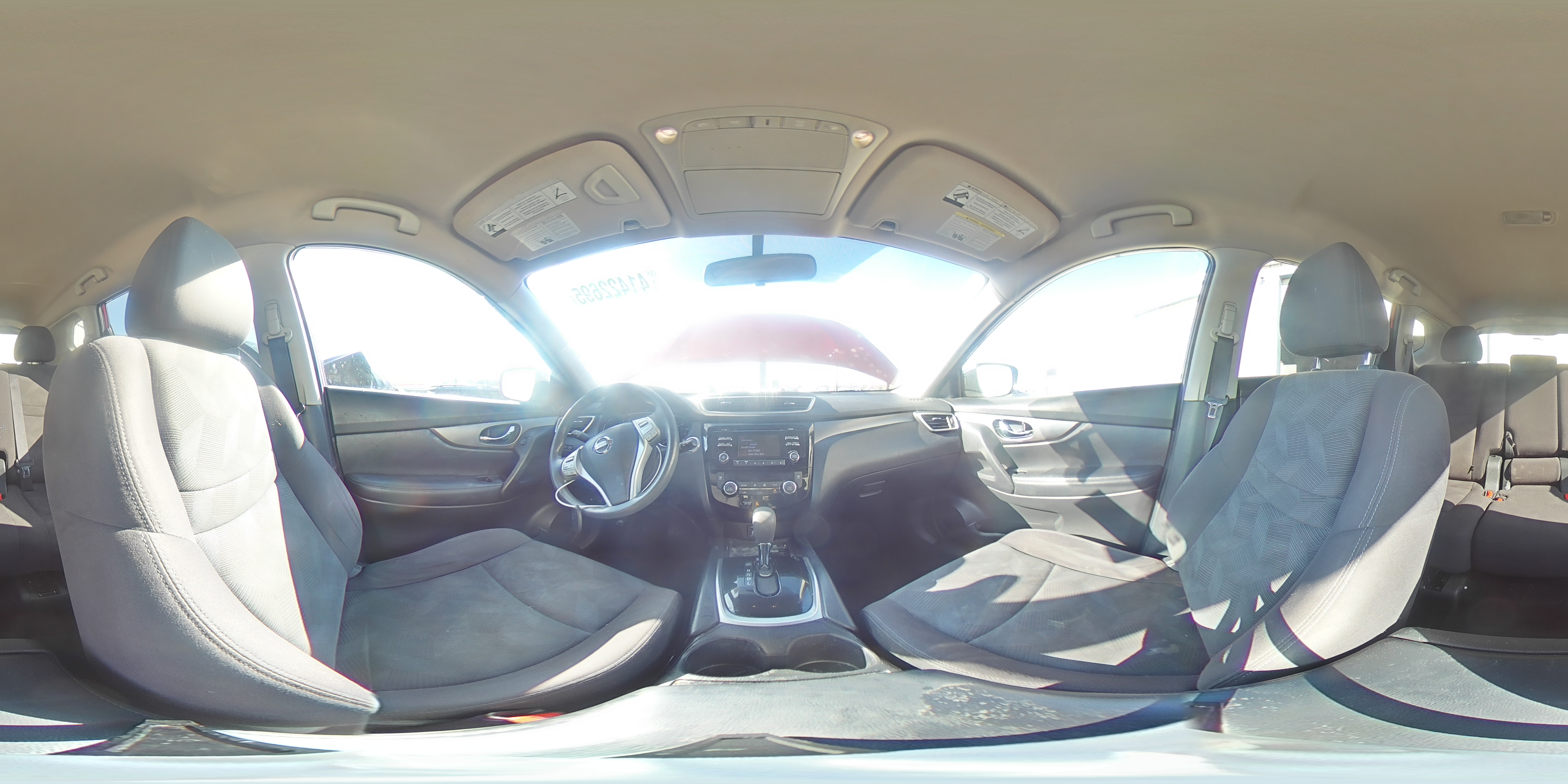 2016 Nissan Rogue - Image 15
