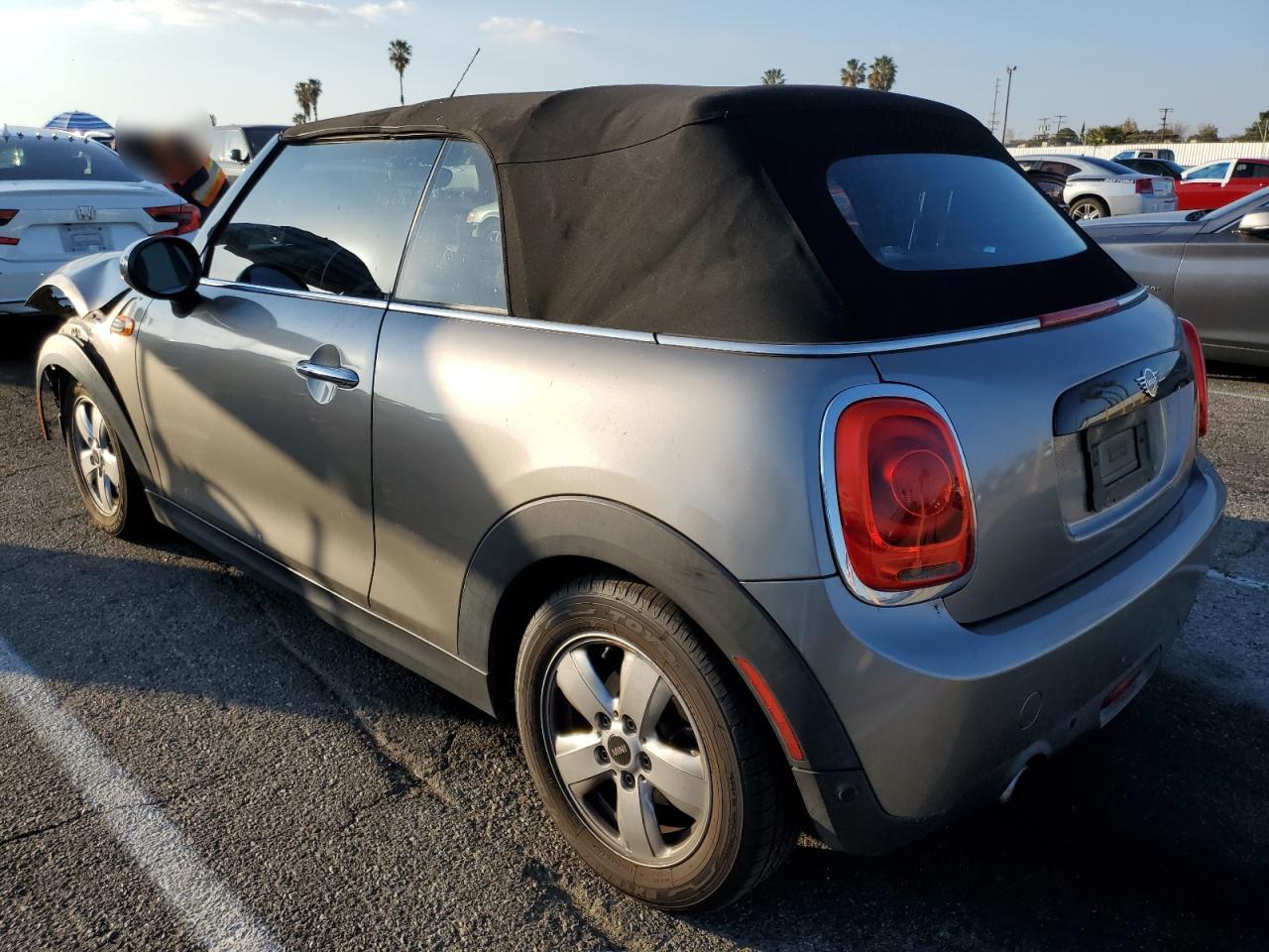 2019 MINI Cooper - Image 2