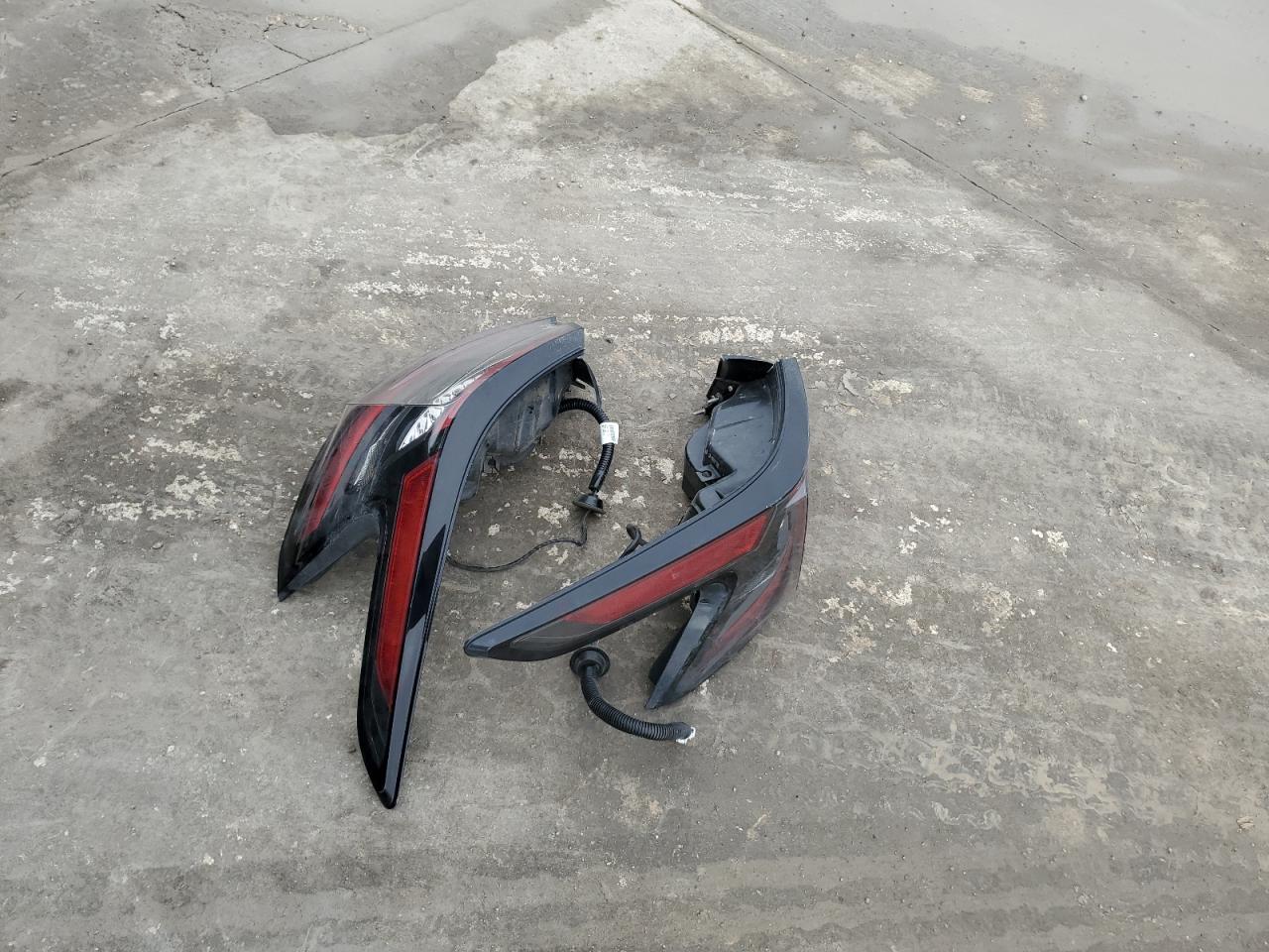 2019 Nissan Maxima - Image 12