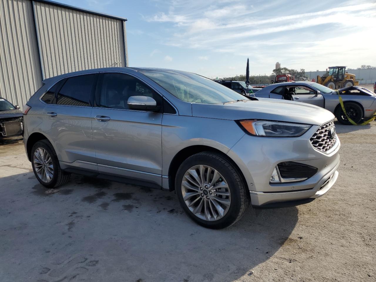 2022 Ford Edge - Image 4