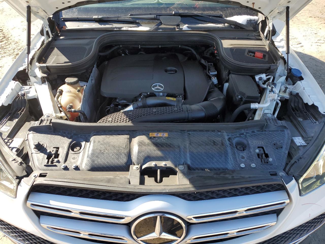 2020 Mercedes-Benz GLE - Image 12