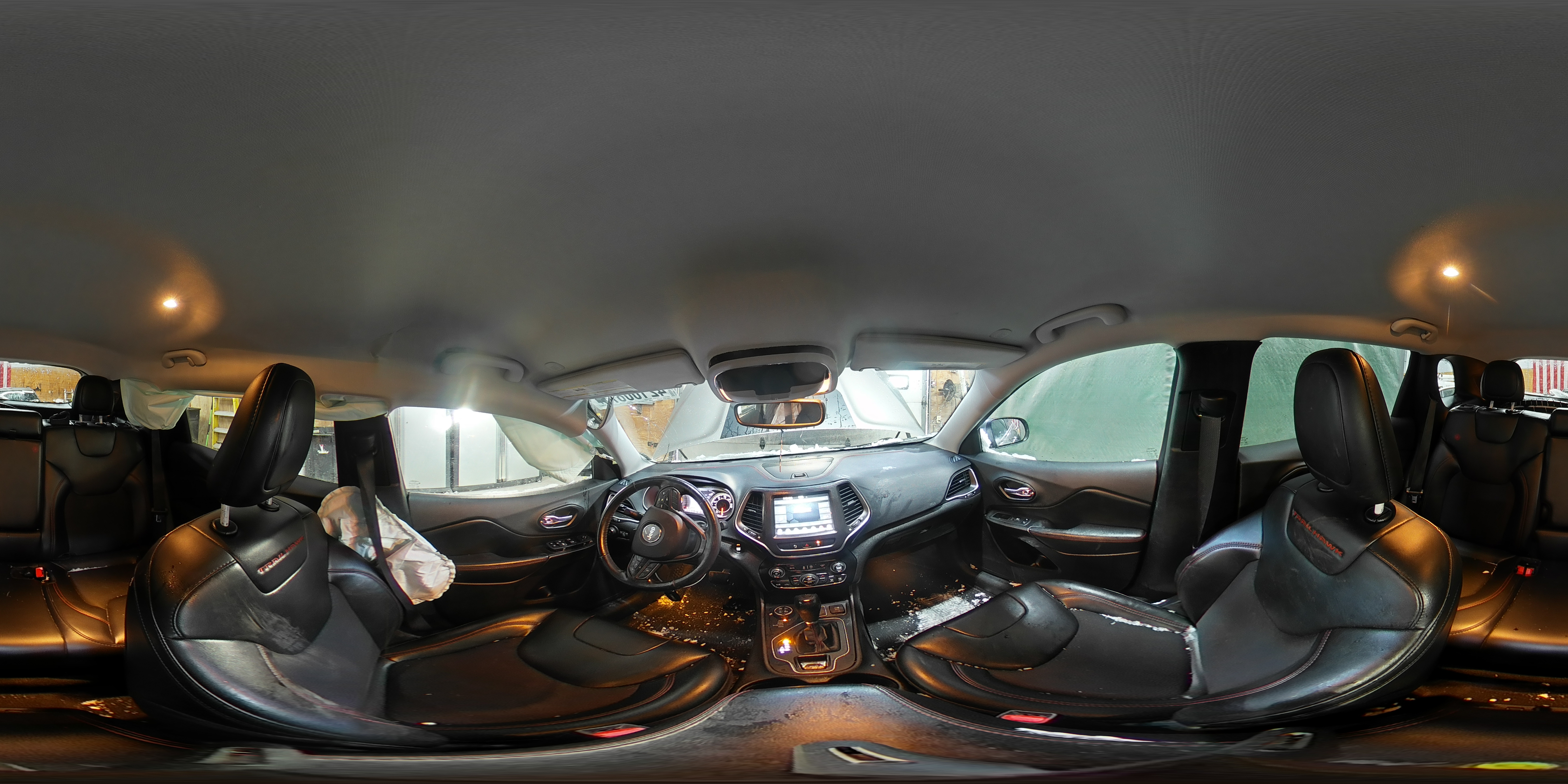 2021 Jeep Cherokee - Image 14