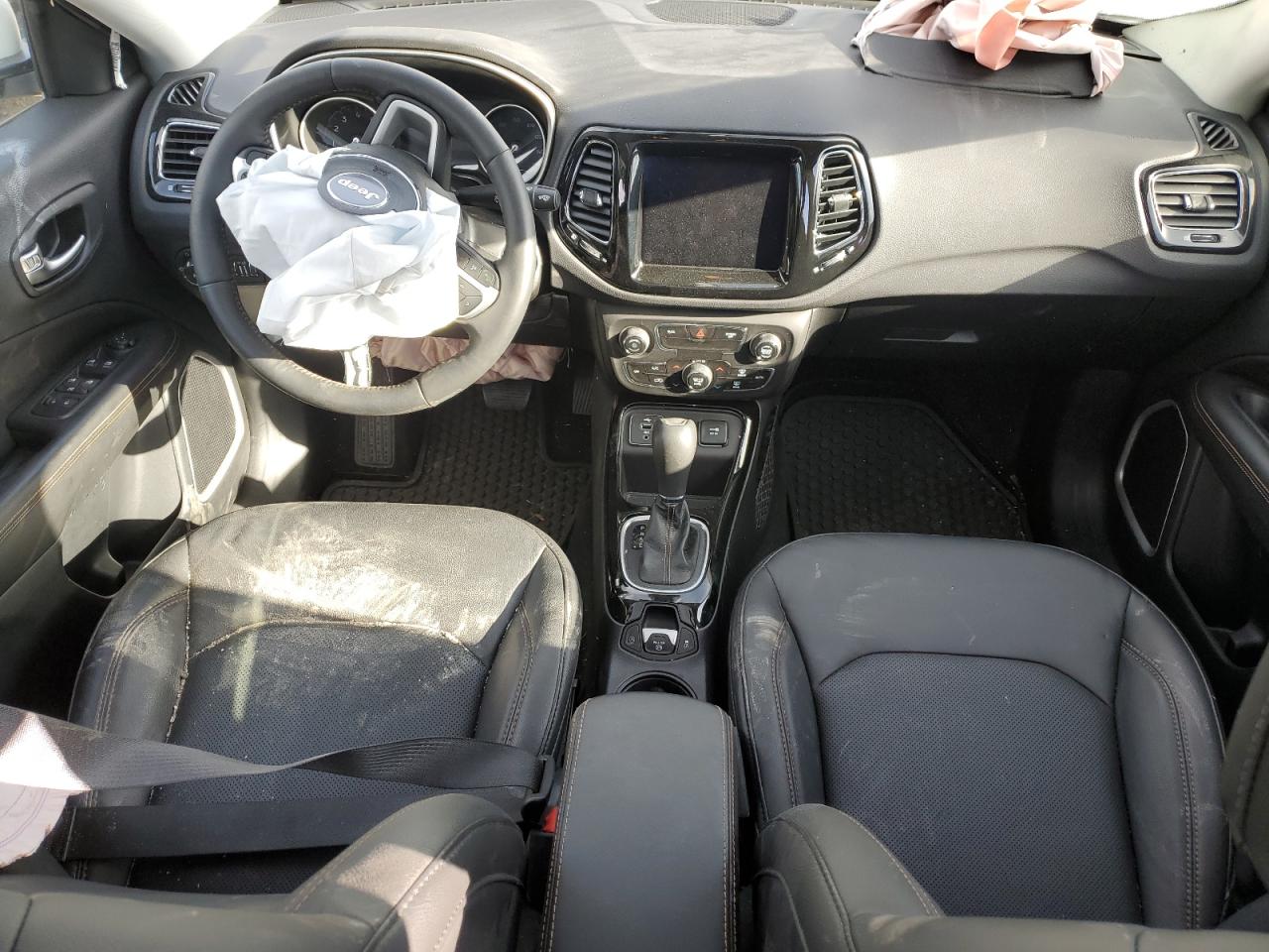 2018 Jeep Compass - Image 8