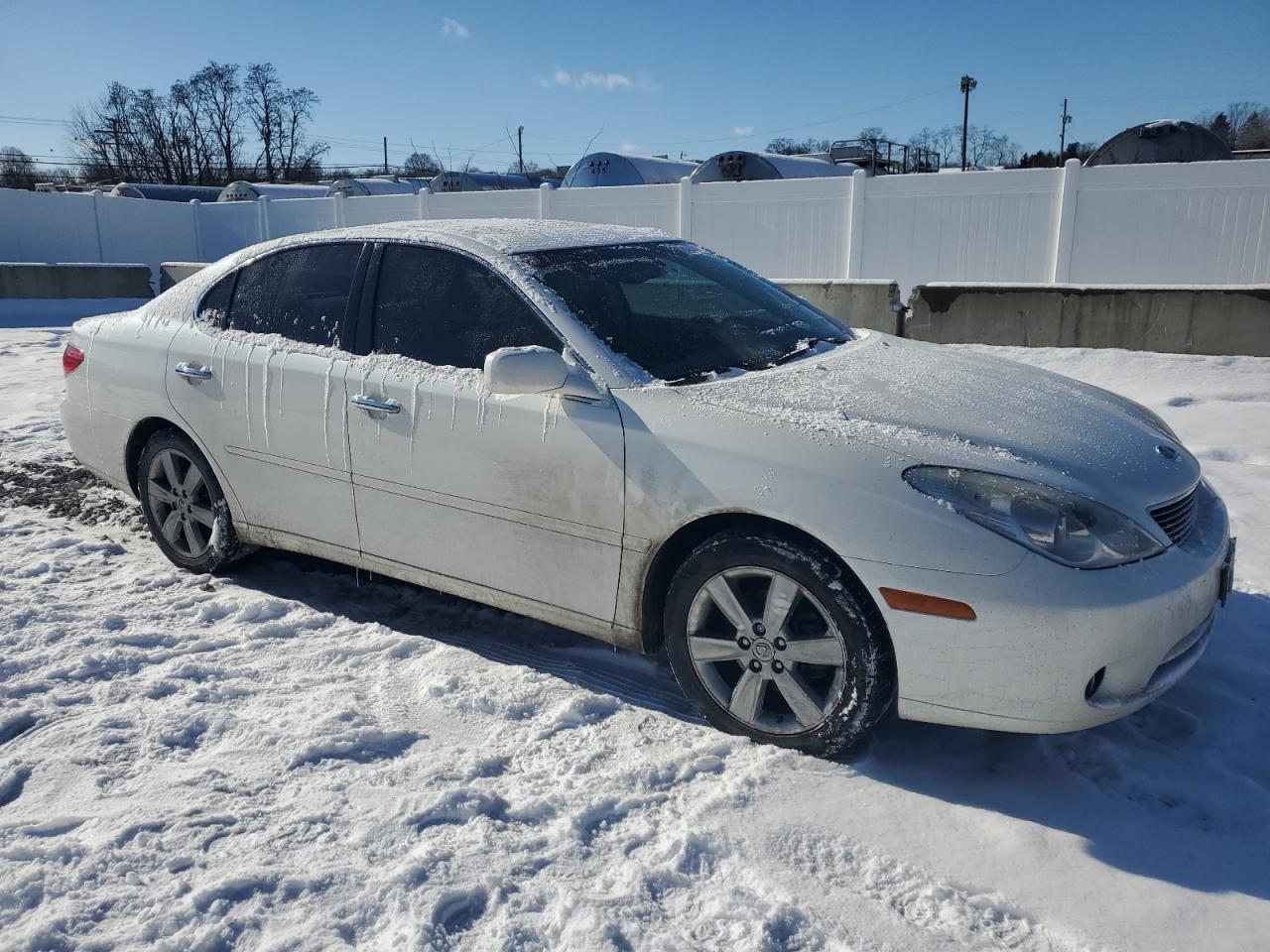 2005 Lexus ES - Image 4