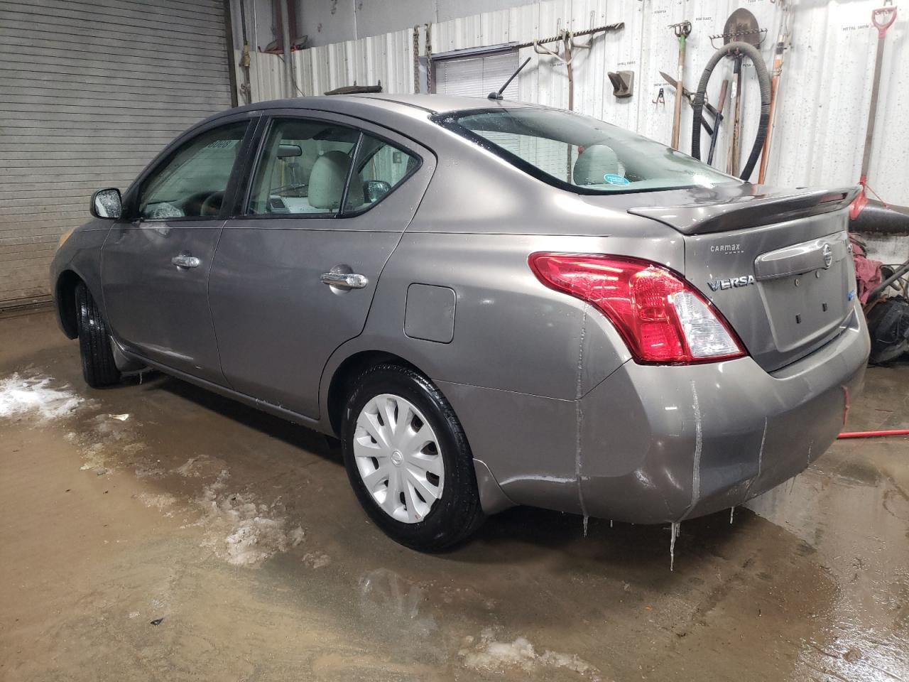 2013 Nissan Versa - Image 2