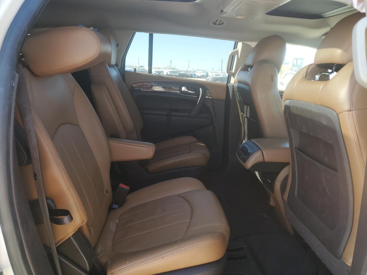 2015 Buick Enclave - Image 11