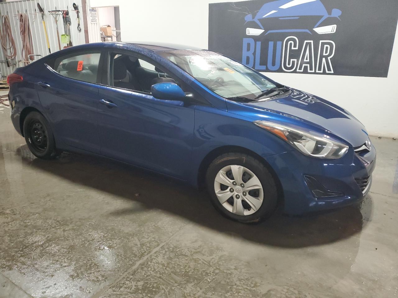 2016 Hyundai Elantra - Image 4