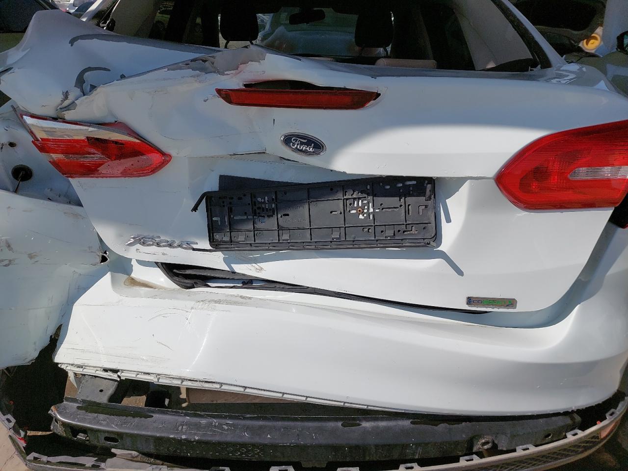 WF0BC2MB9GLJ73576 - 2016 Ford Focus Se - #42266325