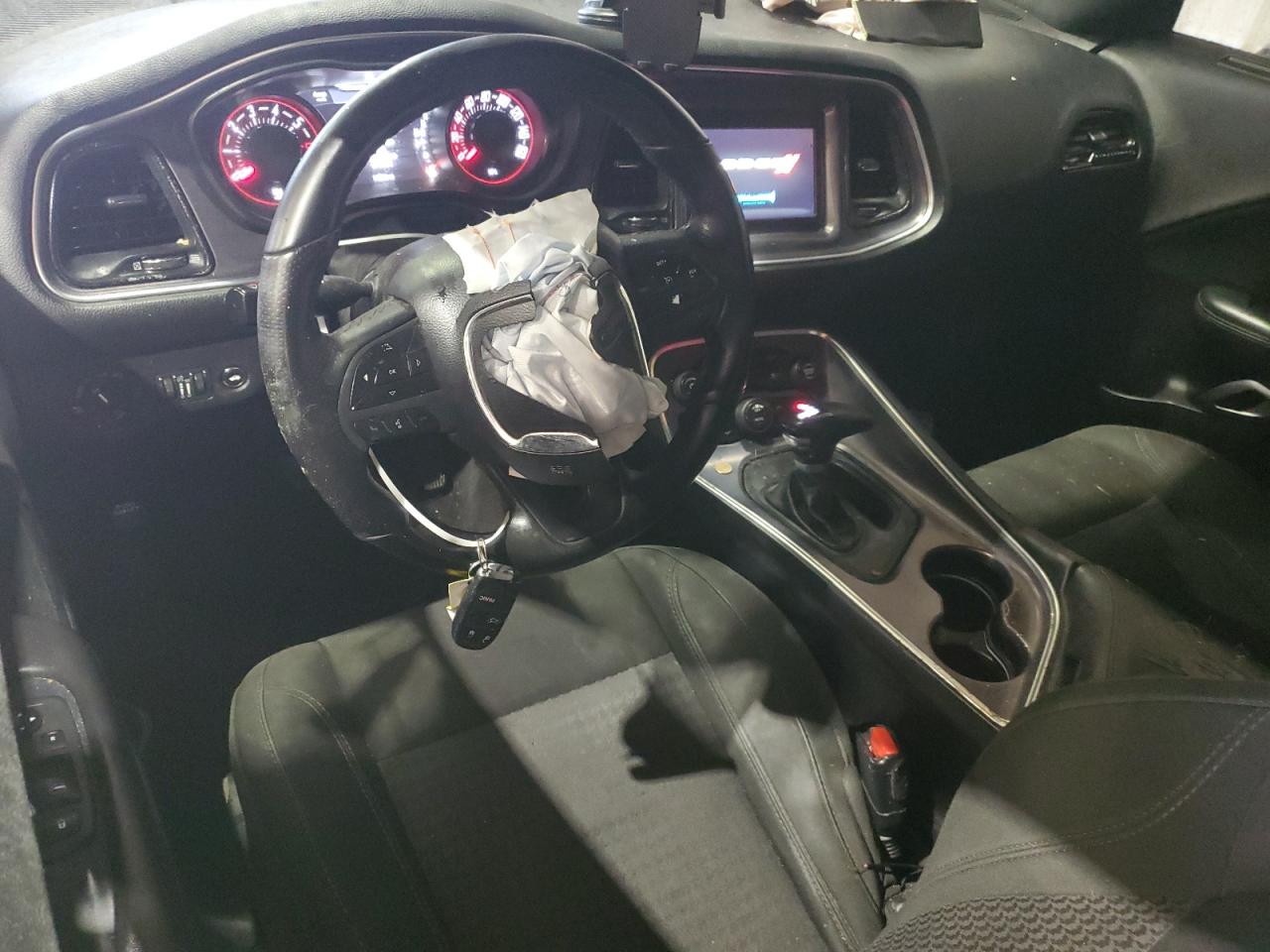 2018 Dodge Challenger - Image 8