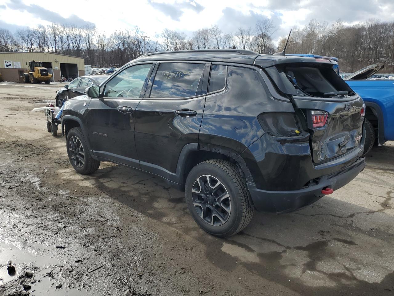 2020 Jeep Compass - Image 2
