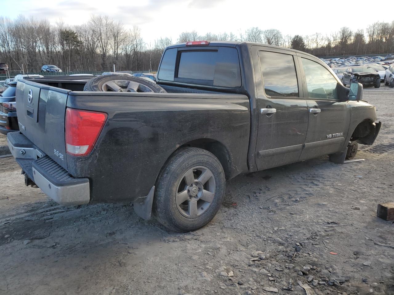 2005 Nissan Titan - Image 3