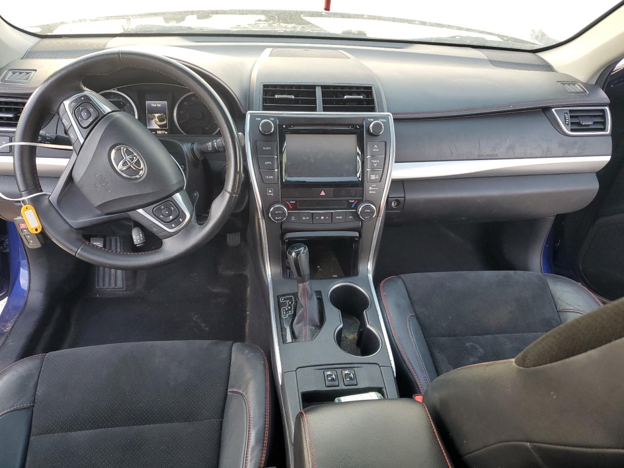 2015 Toyota Camry - Image 8