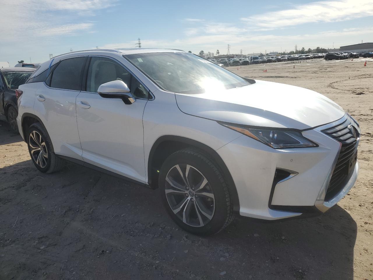 2019 Lexus RX - Image 4