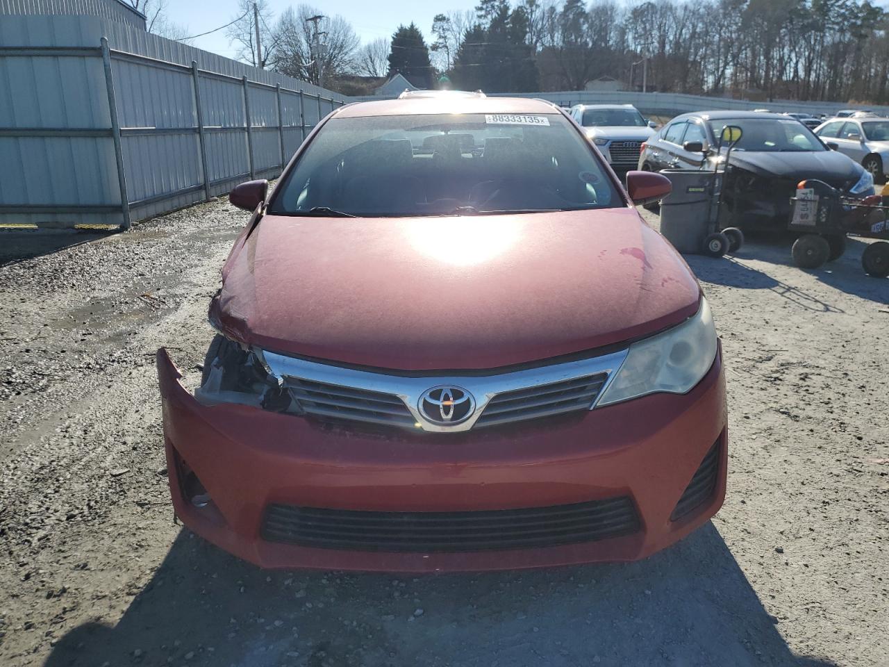 2014 Toyota Camry - Image 5