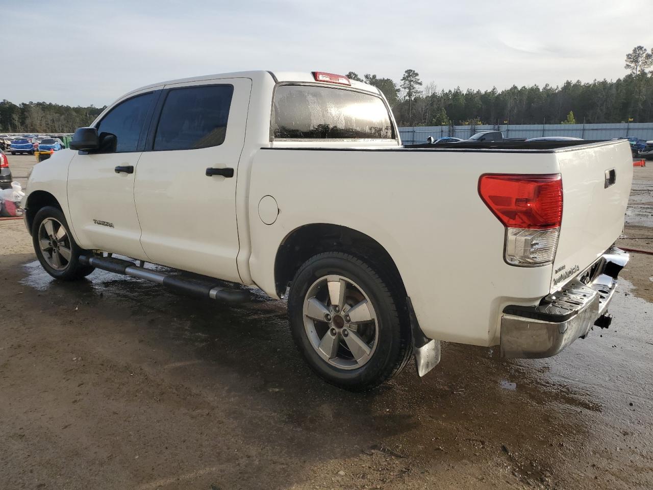 2011 Toyota Tundra - Image 2