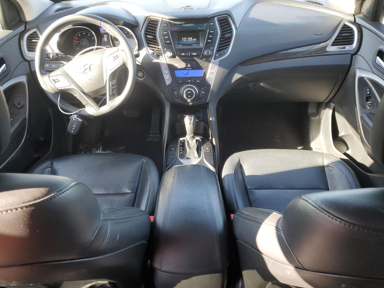 2013 Hyundai Santa Fe - Image 8