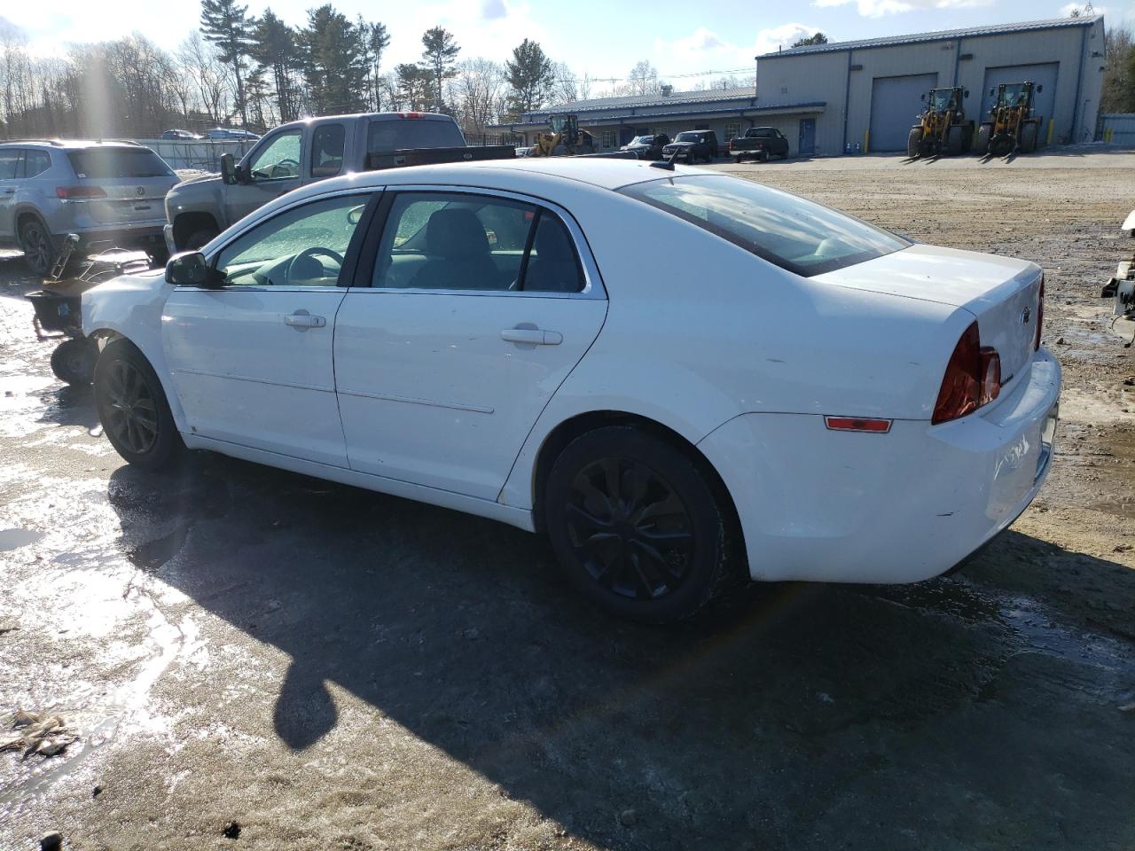 2009 Chevrolet Malibu - Image 2