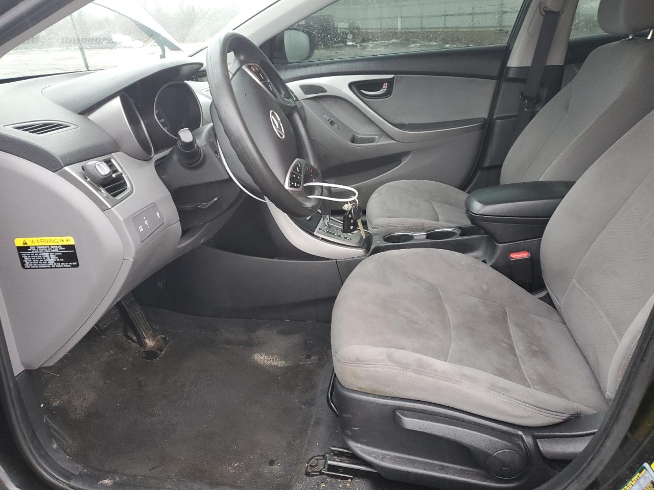 2013 Hyundai Elantra - Image 7