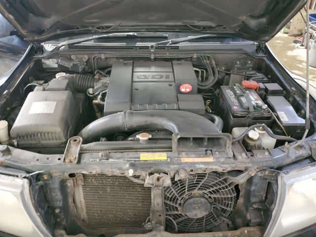 2002 MITSUBISHI PAJERO