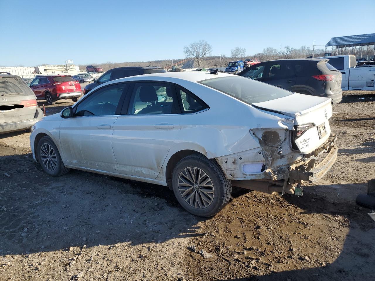 2021 Volkswagen Jetta - Image 2