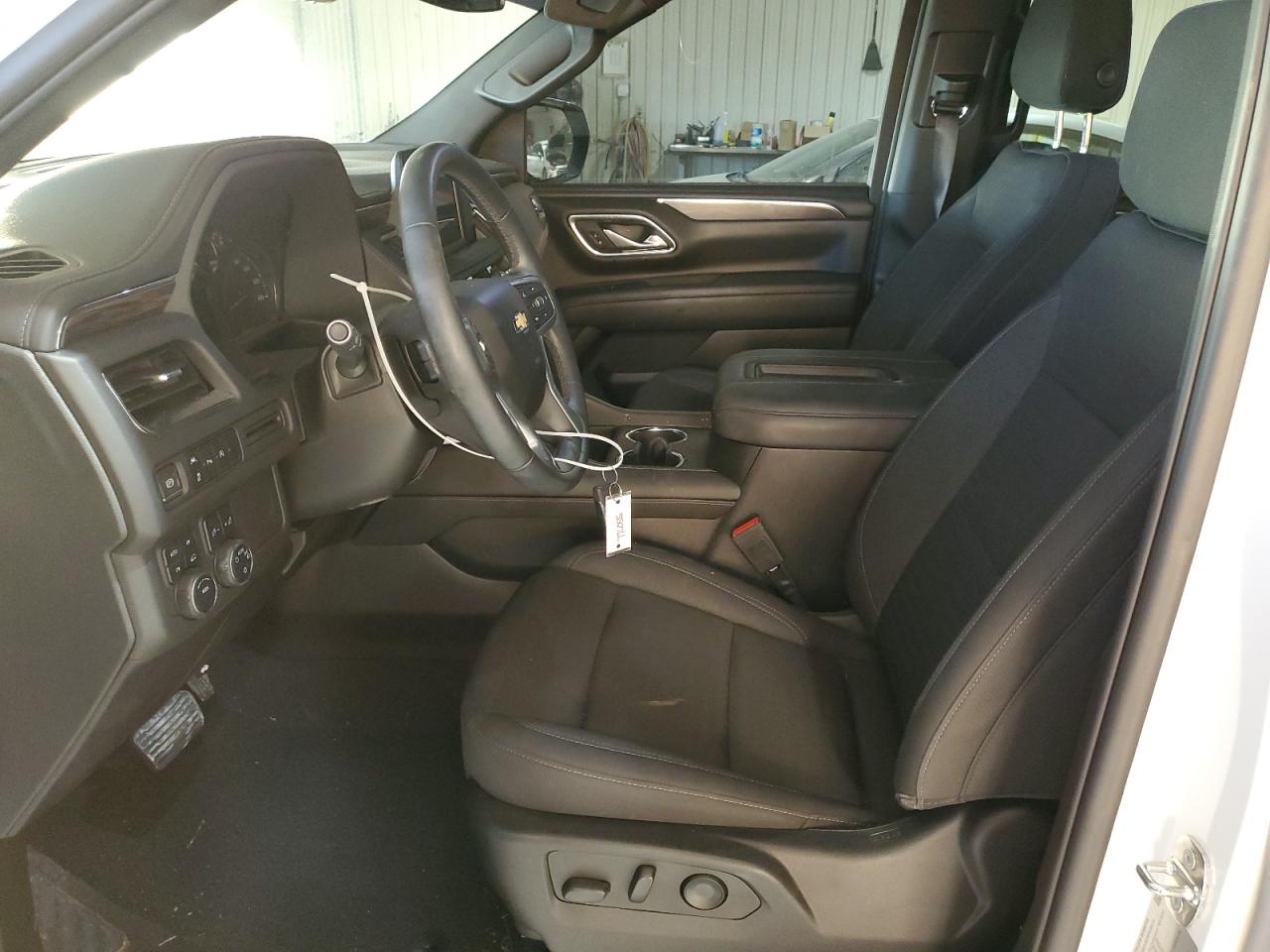 2023 Chevrolet Suburban - Image 7