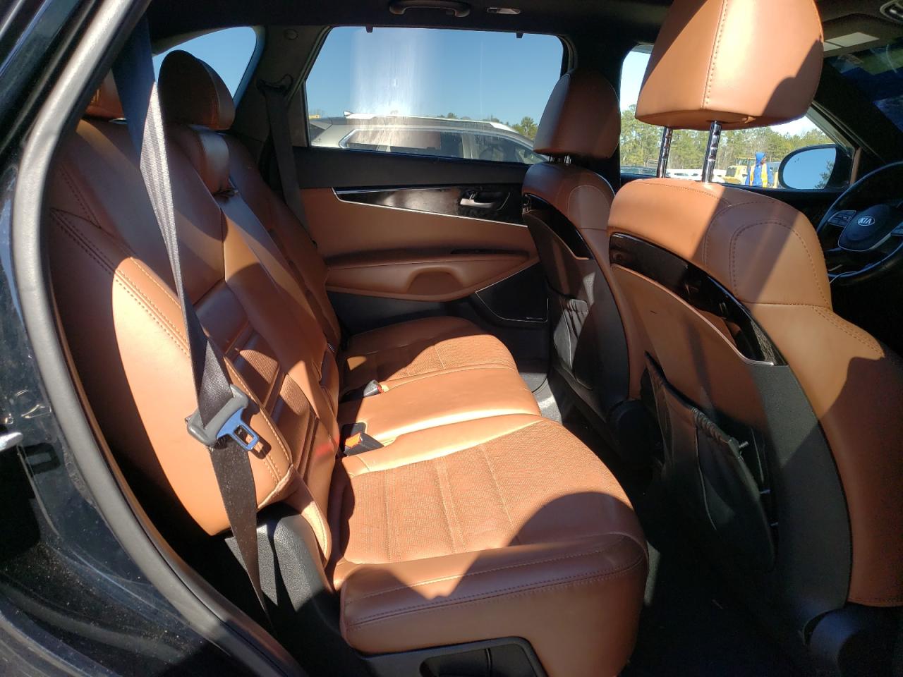 2019 Kia Sorento - Image 11