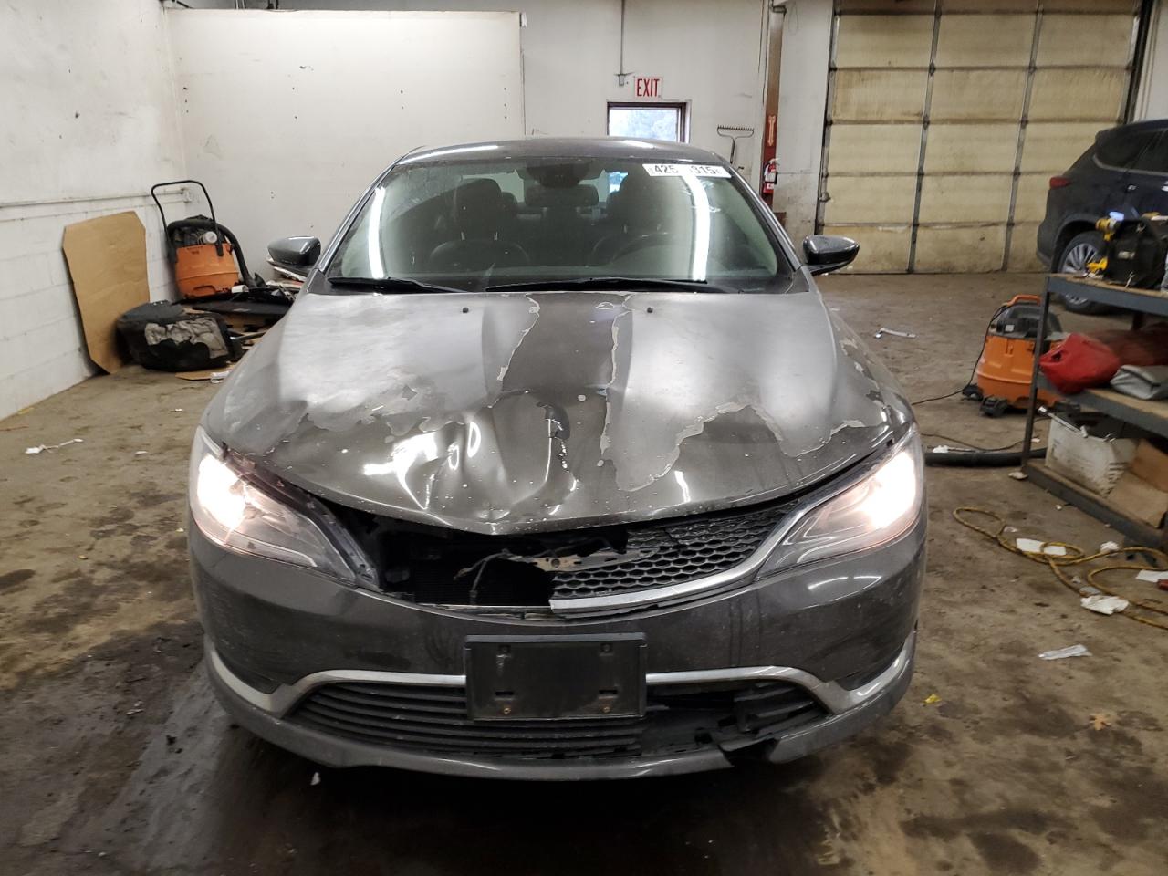 2016 Chrysler 200 - Image 5