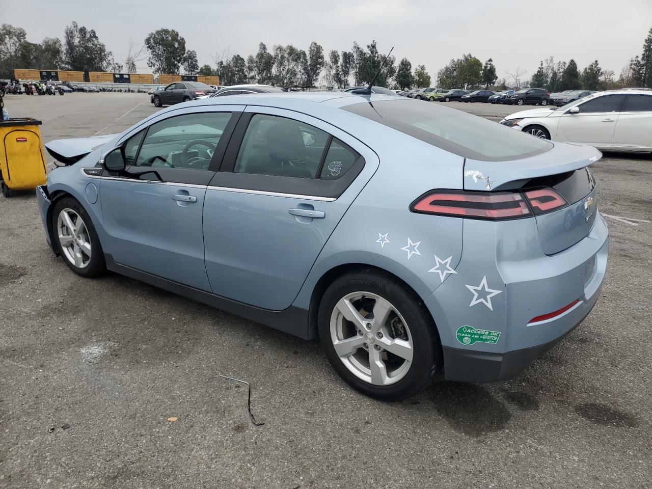 2013 Chevrolet Volt - Image 2
