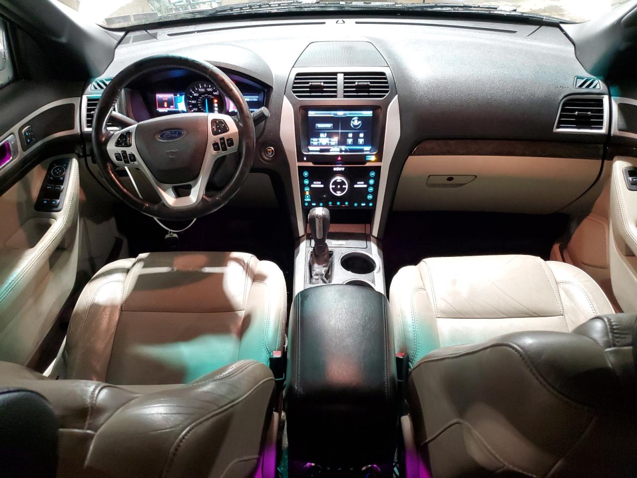 2011 Ford Explorer - Image 8
