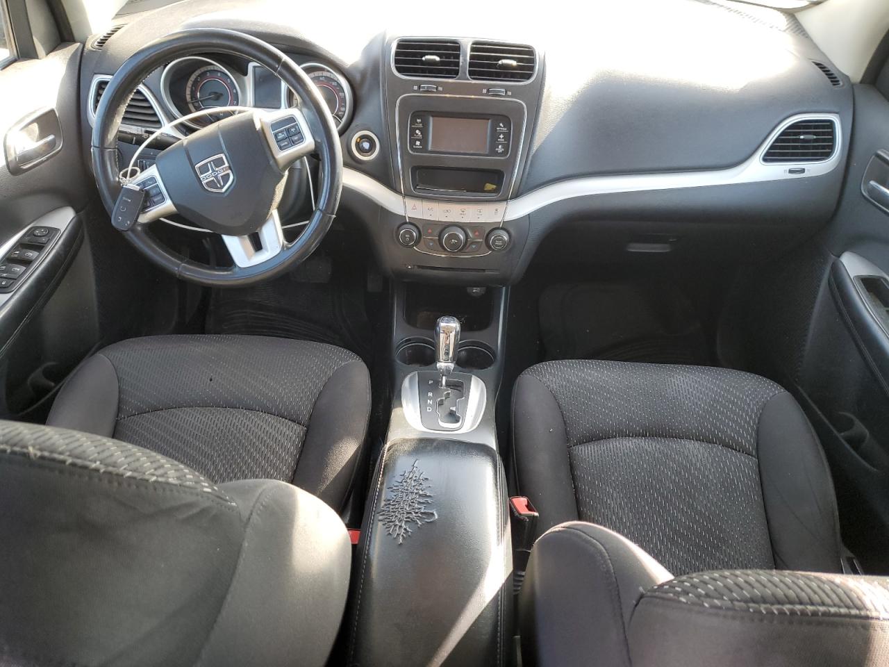 2015 Dodge Journey - Image 8