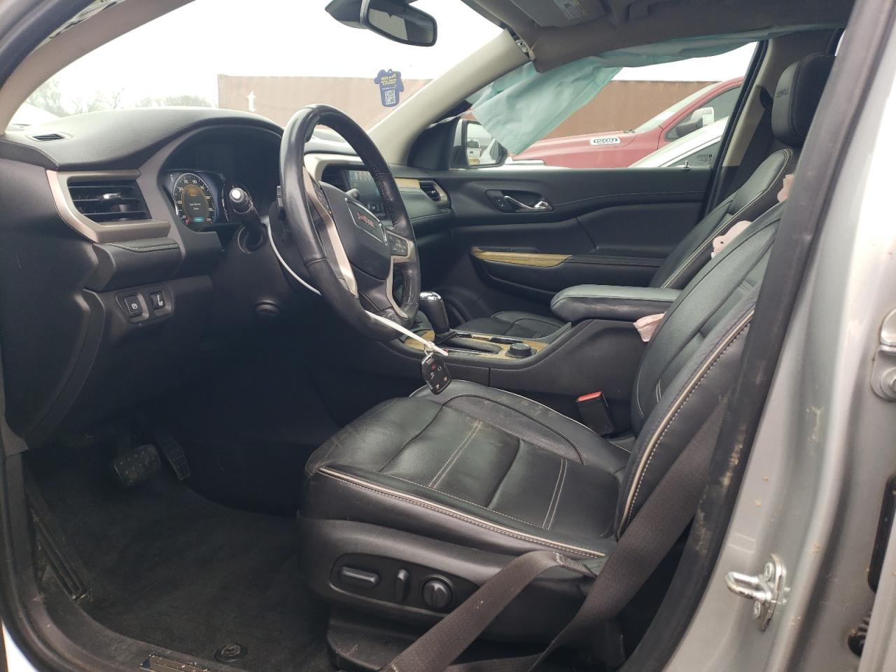 2019 GMC Acadia - Image 7