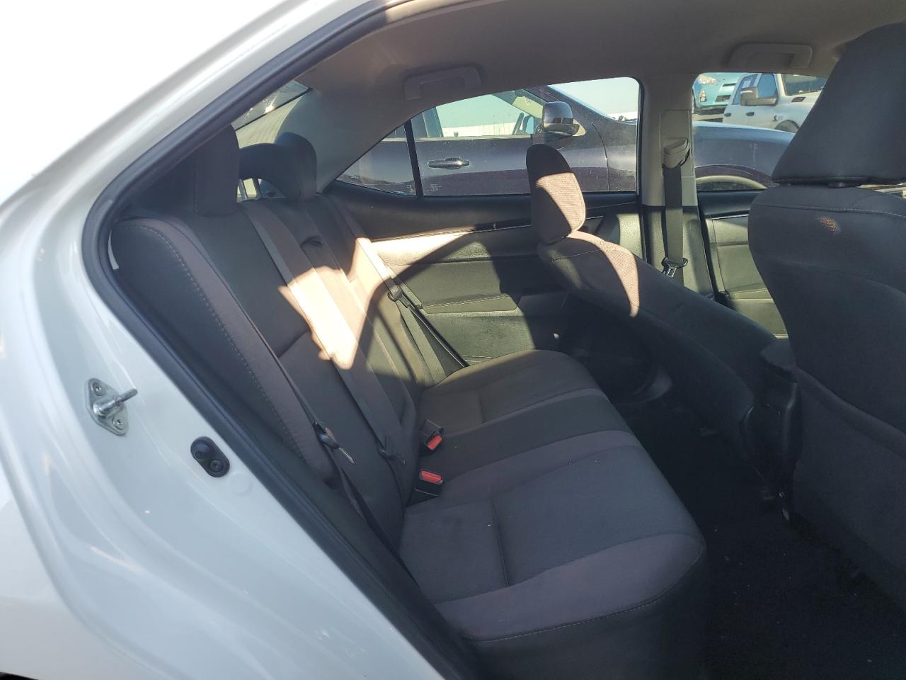 2017 Toyota Corolla - Image 10