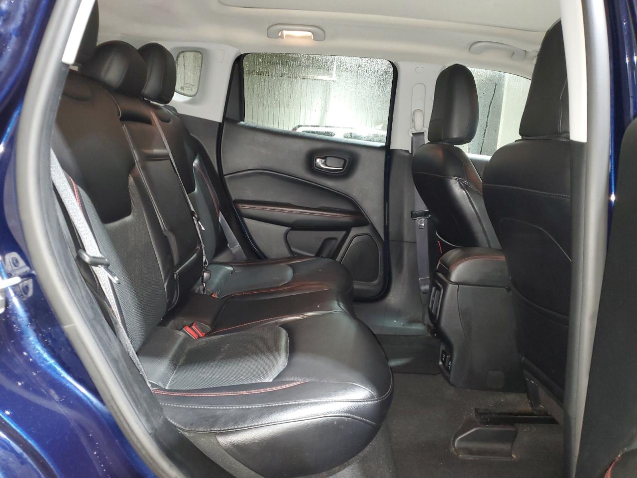 2017 Jeep Compass - Image 11
