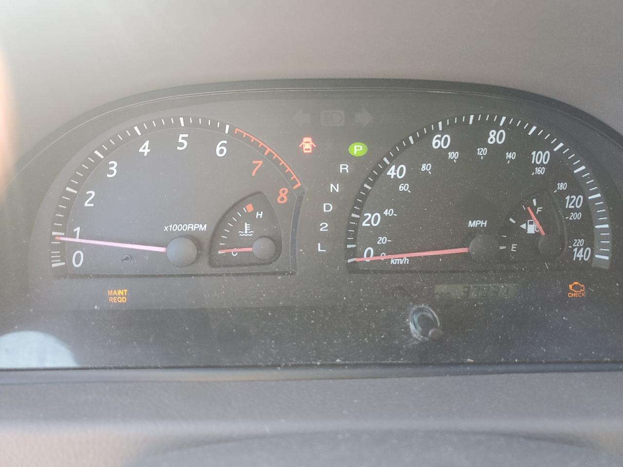 2004 Toyota Camry - Image 9