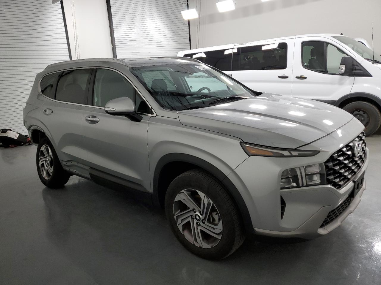 2023 Hyundai Santa Fe - Image 4