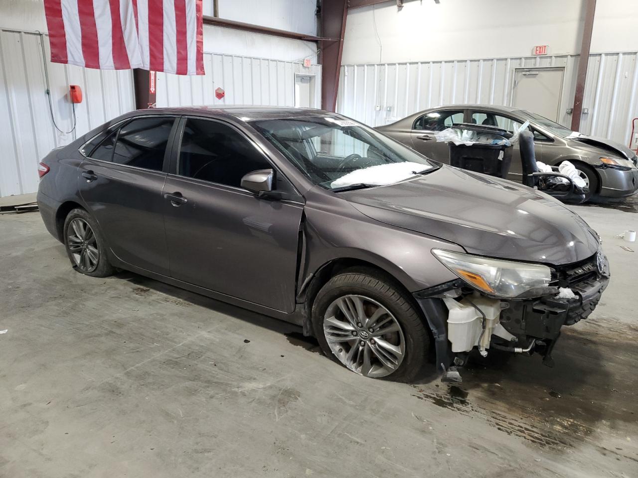 2016 Toyota Camry - Image 4