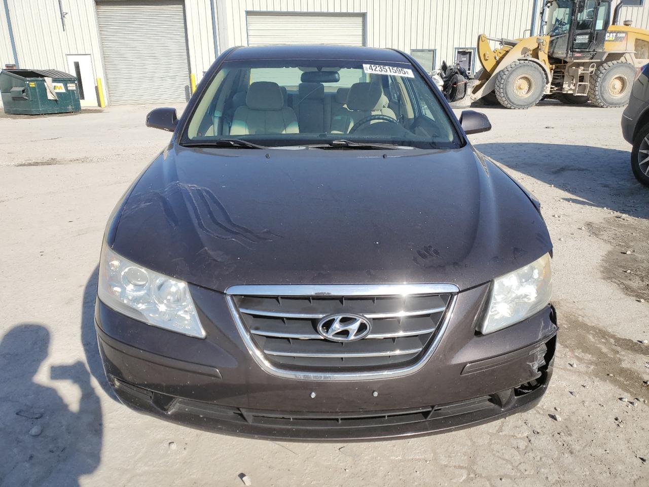 2010 Hyundai Sonata - Image 5