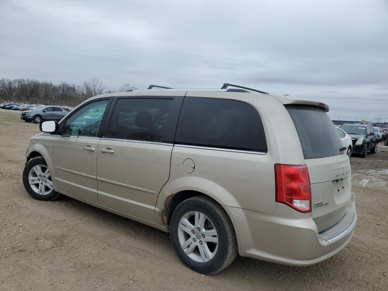 2013 Dodge Caravan - Image 2