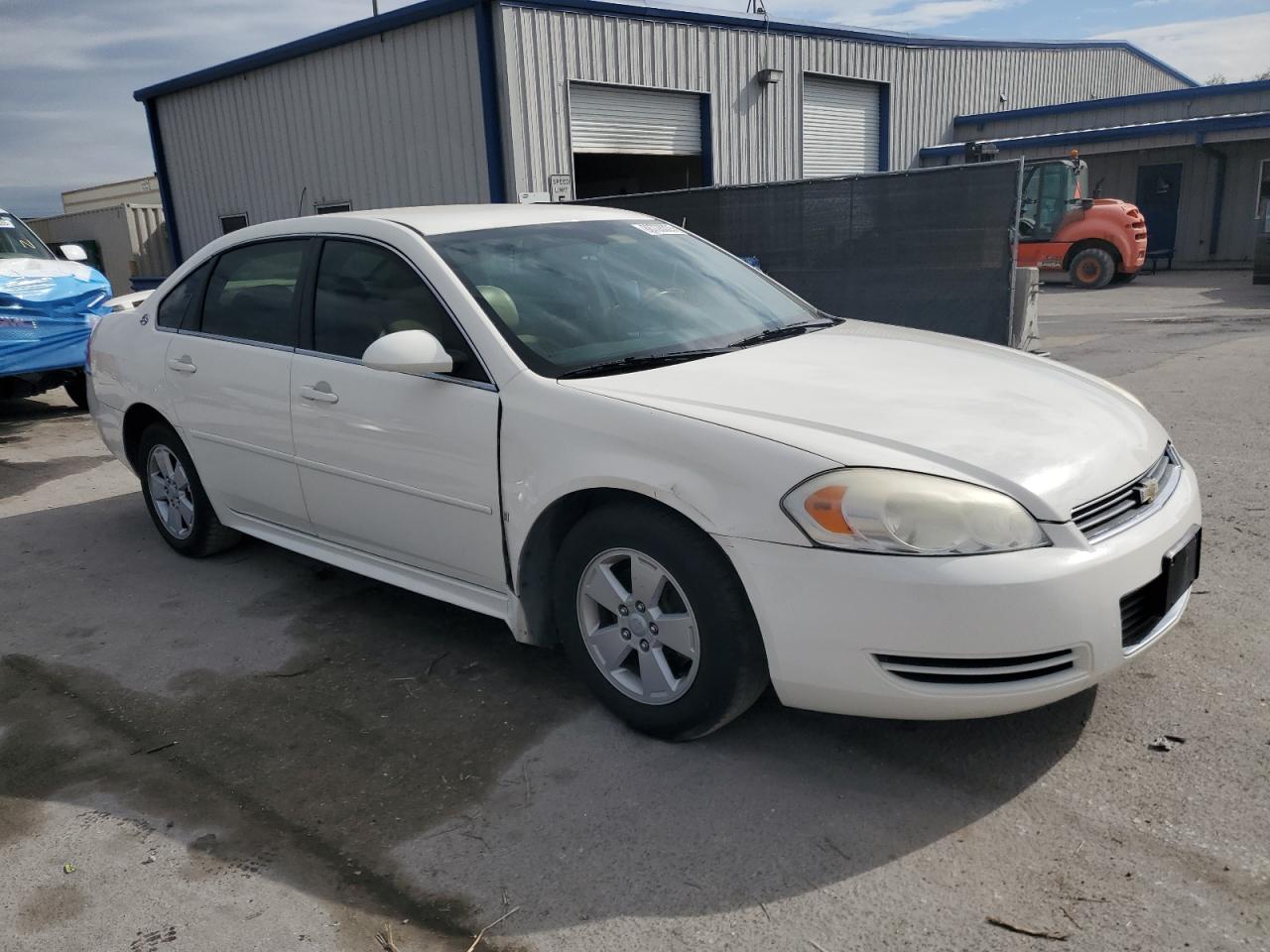 2009 Chevrolet Impala - Image 4