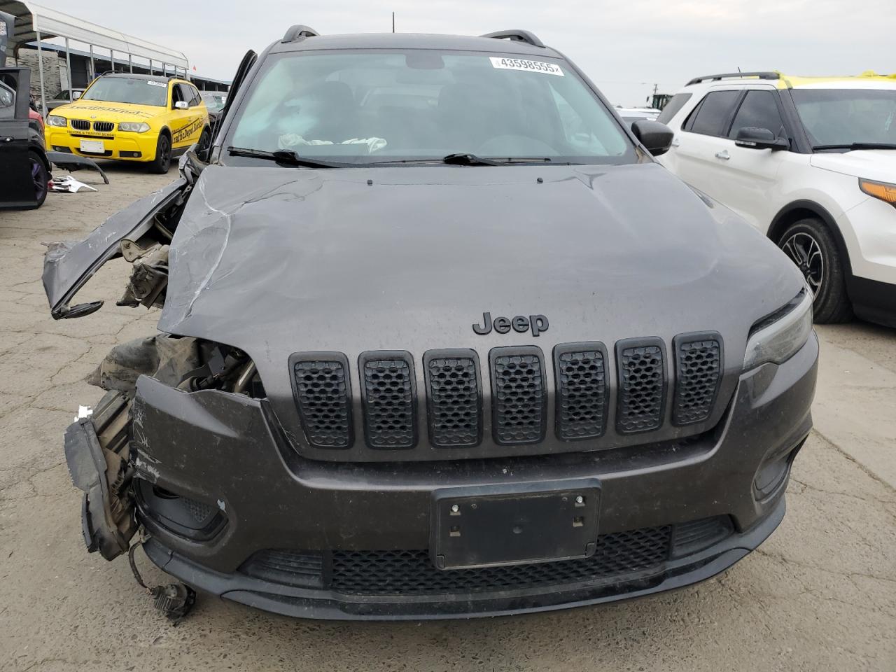 2019 Jeep Grand Cherokee - Image 5