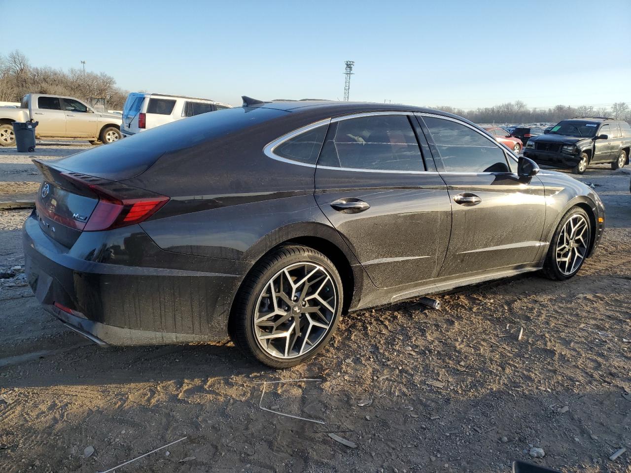 2023 Hyundai Sonata - Image 3